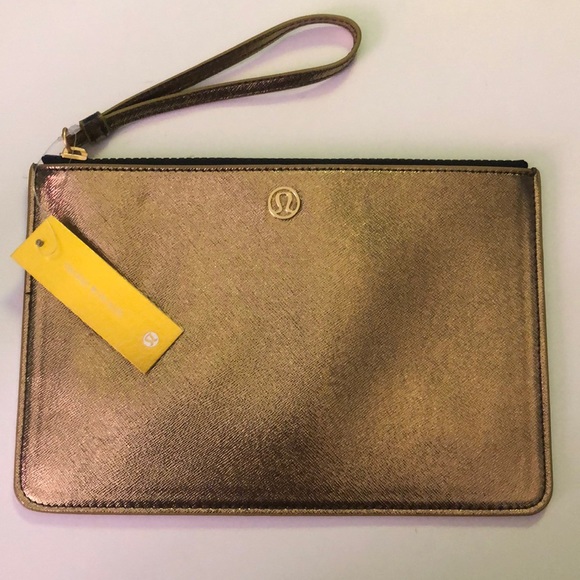 lululemon athletica Handbags - LuLuLemon Gold Metallic Wristlet Clutch NWT